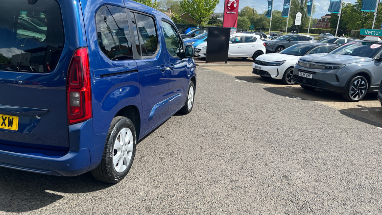 Vauxhall Combo Life 1.5 Turbo D SE 5dr Diesel Estate